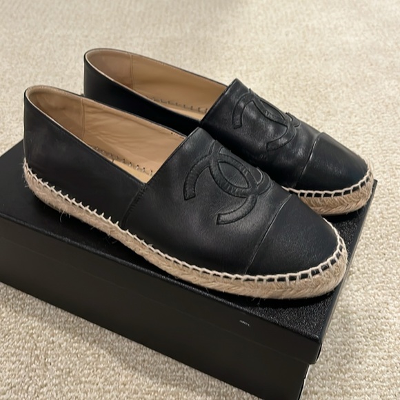 Chanel Lambskin Espadrilles - Picture 2 of 6